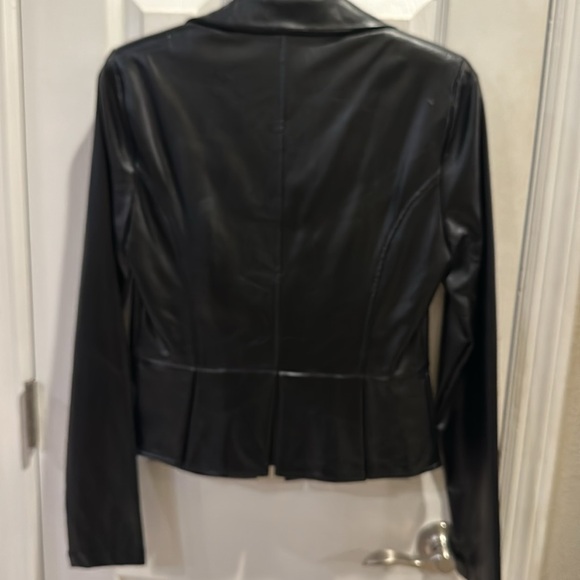 NWT BEBE 2B Black Faux Leather Peplum Jacket S - Picture 11 of 11